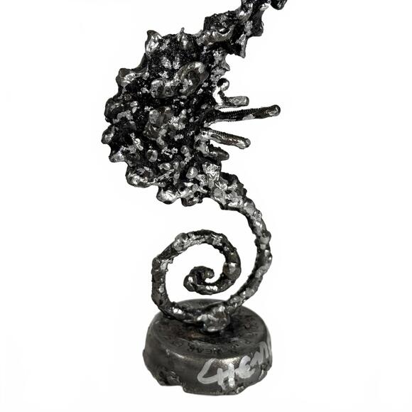 Upcycled Industrial Steampunk Metal Art Seahorse Sculpture 7 in - Signed Chemo - Picture 8 of 9